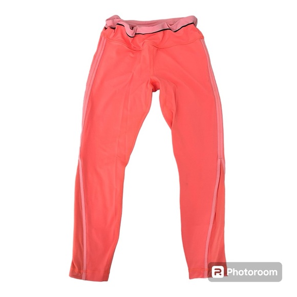 Lululemon leggings. EUC. Size 8. - Picture 2 of 12